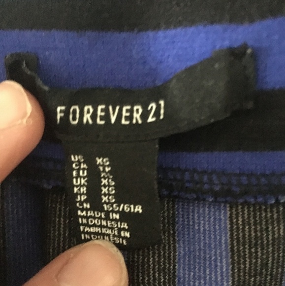 Forever 21 Skirt Size XS - Picture 5 of 5